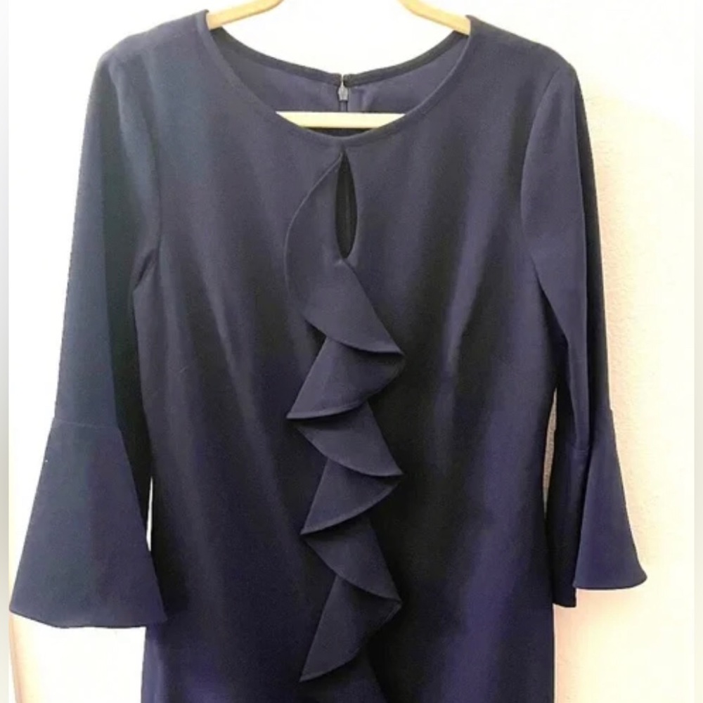 MUST GO PRICING Jessica Howard Navy Blue Sheath Dress 3/4 Belled Sleeve 6